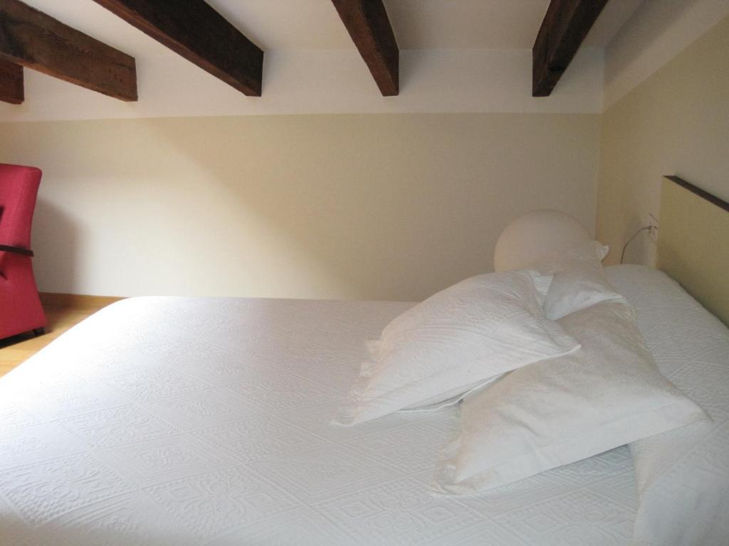 Apartamentos La Xerea Valencia Room photo